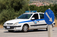 Αγρίνιο: Εφιάλτης για 5 παιδιά από τον πατέρα τους - Κυνήγησε με μαχαίρι την κόρη του, έσβησε τσιγάρο πάνω της