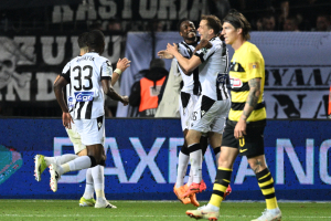 Με ανατροπή ο ΠΑΟΚ μέσα στην Τούμπα, επικράτησε της ΑΕΚ 3-2