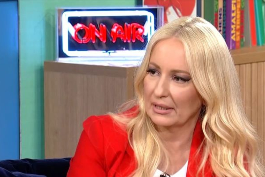 Αφροδίτη Γραμμέλη: «Δεν έχω ξεπεράσει ακόμα την απώλεια του πατέρα μου» (Βίντεο)