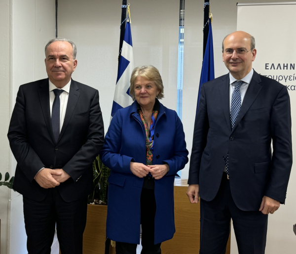 Συνάντηση Χατζηδάκη - Παπαθανάση με την Ευρωπαία Επίτροπο Ελίζα Φερέιρα- Τι συζήτησαν