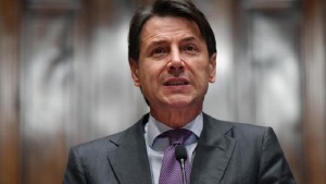 Ιταλία: Ο Κόντε θα συναντήσει τον Ματαρέλα- Θα του δώσει τον κατάλογο των υπουργών