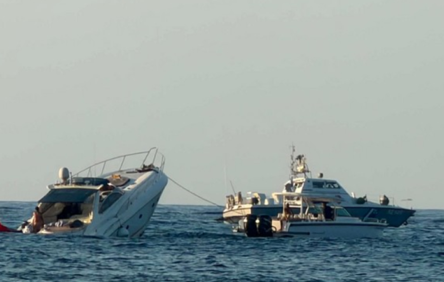 Χανιά: Τουριστικό σκάφος προσάραξε σε βράχια - Διασώθηκαν οι 10 επιβάτες