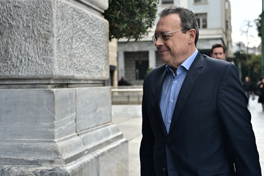 Φάμελλος: Με ευθύνη Μητσοτάκη, η Εθνική Τράπεζα δεν υποστηρίζει την οικονομία και την κοινωνία