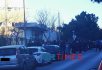 Ένταση με ακροδεξιούς στο 2ο ΕΠΑΛ Ευόσμου: Καταγγελίες για ξυλοδαρμούς - Σε επιφυλακή τα ΜΑΤ (βίντεο)