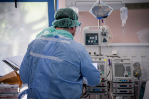 Κορονοϊός Ελλάδα: Βουλιάζει και πάλι η Αττική, πού εντοπίζονται τα κρούσματα σήμερα 23/9, οι περιοχές της διασποράς