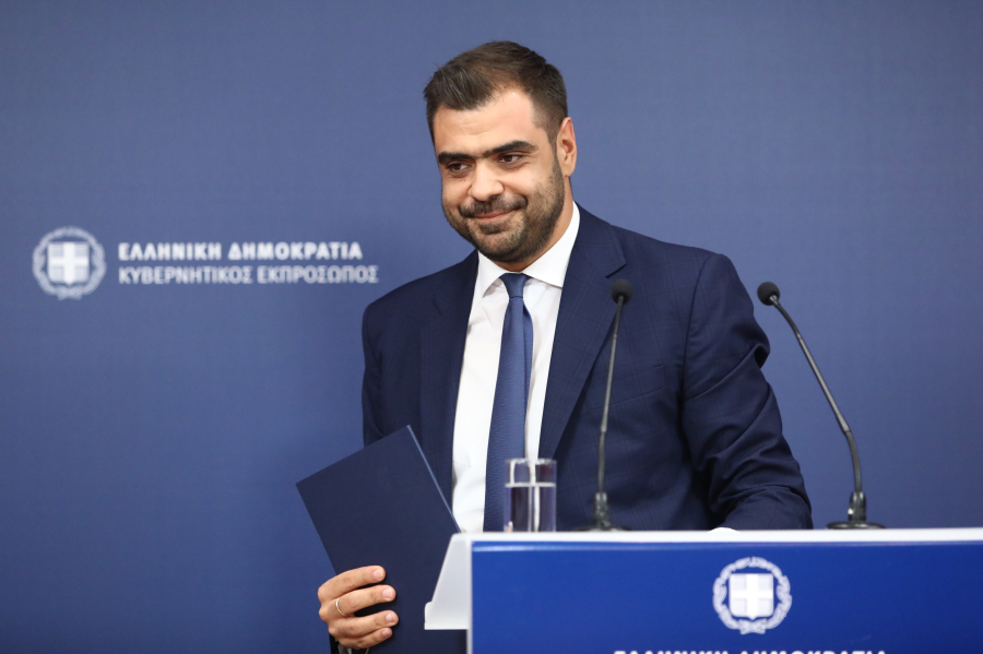 Μαρινάκης: Ώρα προσλήψεων στο EKAB και ψήφου των Ελλήνων του εξωτερικού