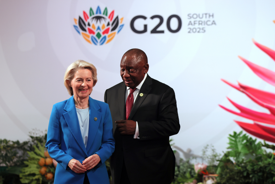 Εμπόριο και ορυκτά στο μενού της συνόδου Ευρώπης-Αφρικής, στο φόντο η Ουκρανία