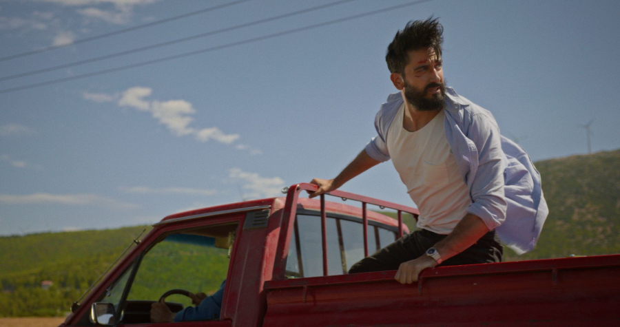 Mάθαμε πότε κυκλοφορεί η νέα σειρά του Διονύση Ατζαράκη