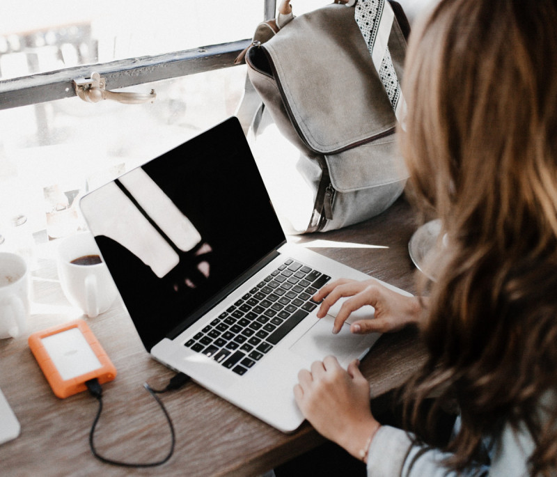 "e-Λιανικό": Εγχειρίδιο για την ορθή συμπλήρωση της ηλεκτρονικής αίτησης