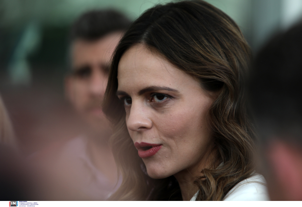 Υποψηφιότητα Αχτσιόγλου: «Στίγμα» τεσσάρων σημείων και συνωστισμός στελεχών στην πόρτα της