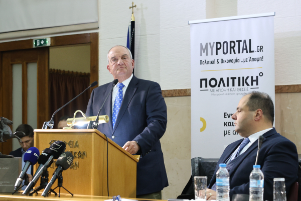 Πλατφόρμα Κώστα Καραμανλή με έξι συν ένα μηνύματα