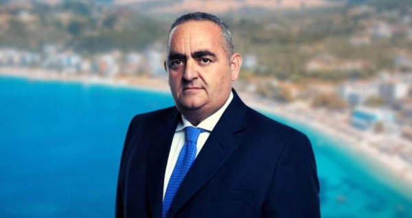 Κι επίσημα νικητής ο Μπελέρης στη Χειμάρρα: Κατατρόπωσε τον υποψήφιο του Ράμα