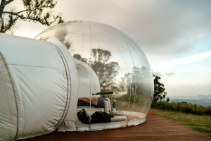 Glamping: Νέο πλαίσιο για το glamorous κάμπινγκ στην Ελλάδα και τις τουριστικές κατασκηνώσεις πολυτελείας