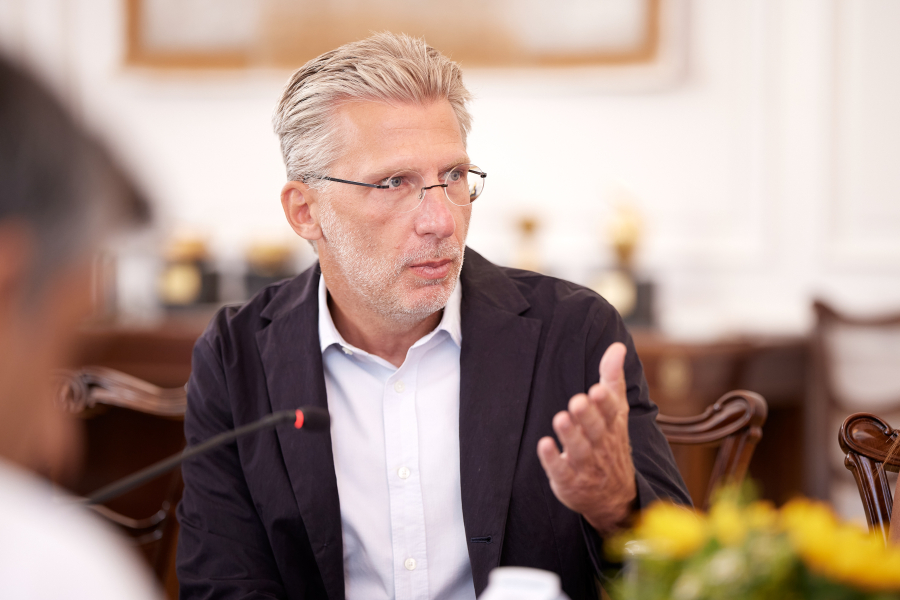 Σκέρτσος για ΣΥΡΙΖΑ: Όταν αντιπολιτεύονται και το ηλιοβασίλεμα τερματίζουν την πολιτική τοξικότητα