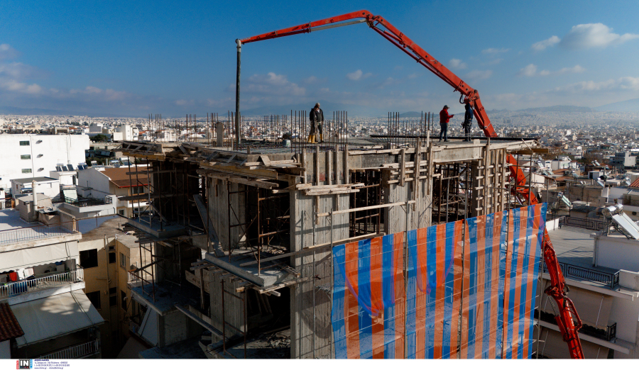 «Στον αέρα» οι οικοδομές με μπόνους: Ποιες άδειες «παγώνουν»