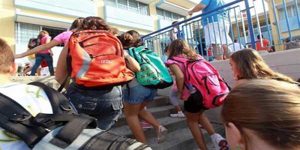Τις μικρότερες διακοπές έχουν οι μαθητές στην Ελλάδα