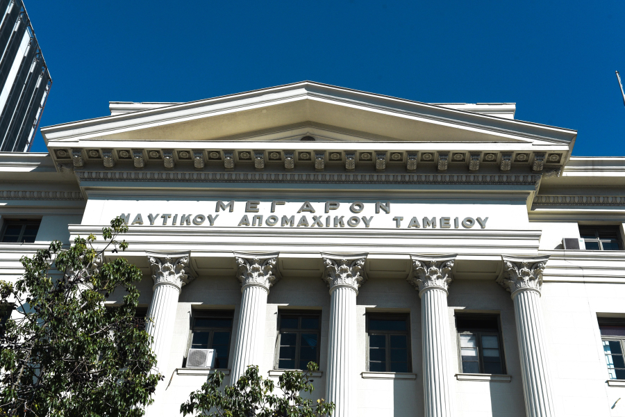 «Νέο app για τους ναυτικούς αποτυπώνει όλο τον ασφαλιστικό τους βίο»