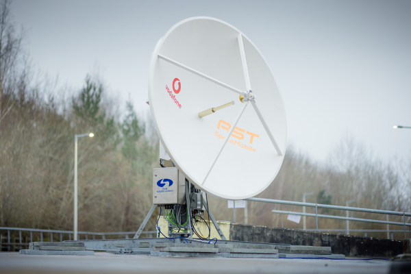 Η Vodafone πραγματοποιεί την πρώτη διαστημική βιντεοκλήση στον κόσμο