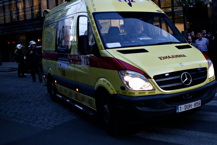 Καραμπόλα τεσσάρων οχημάτων στην άνοδο της Συγγρού - 'Ενας σοβαρά τραυματίας