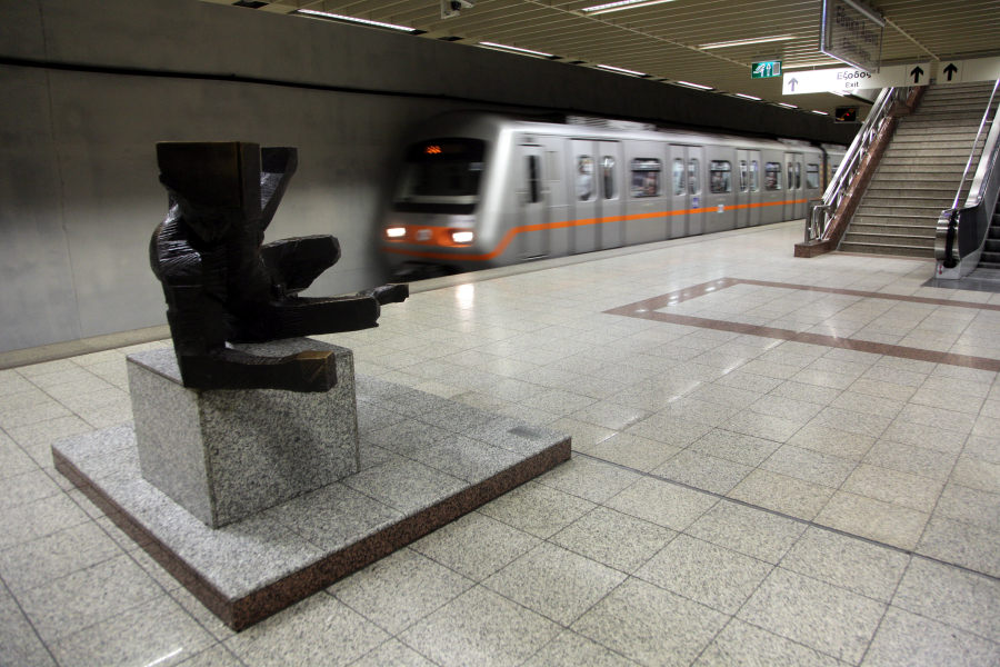 Πτώση ατόμου στον σταθμό «Εθνική Άμυνα» του Μετρό - Αλλαγές στα δρομολόγια της Γραμμής 3