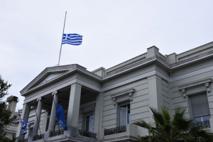 ΥΠΕΞ: Καταδίκη των επιθέσεων κατά βάσεων στο Ιράκ