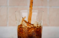 4 σημαντικοί λόγοι για να μην πίνετε ποτέ αναψυκτικά διαίτης