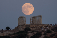 Πανσέληνος Σεπτεμβρίου 2026: Τι ώρα θα δούμε το ολόγιομο φεγγάρι