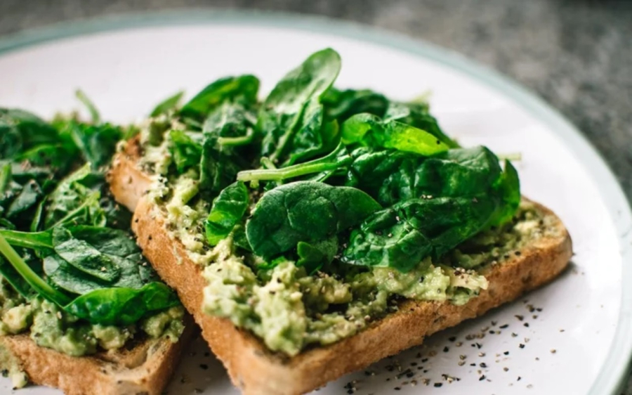 Αυτά τα 2 συστατικά στο πρωινό σου κάνουν καλό στην καρδιά