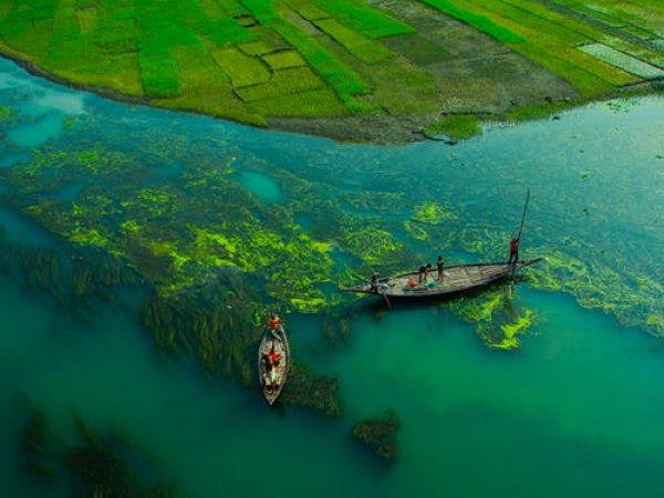 Τραγωδία στο Μπαγκλαντές: Πολλοί νεκροί, δεκάδες αγνοούμενοι σε από σύγκρουση δύο σκαφών