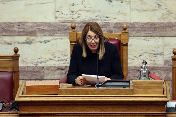 Οργή ΣΥΡΙΖΑ για επίθεση Κασιδιάρη σε Τασία Χριστοδουπούλου "να τη βάλουμε να κάνει το σκιάχτρο στα Ίμια"