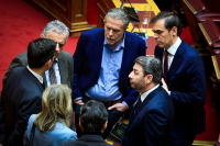 Πώς θα εκπροσωπηθεί το ΠΑΣΟΚ στο συνέδριο του ΣΥΡΙΖΑ