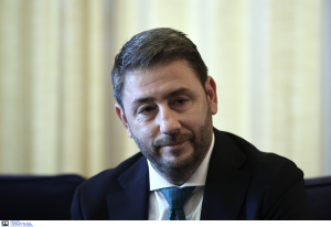 Ανδρουλάκης για παρακολούθηση: «Ζήτησα ενημέρωση από την ΑΔΑΕ - Παίζει με τα fake news η κυβέρνηση» (βίντεο)