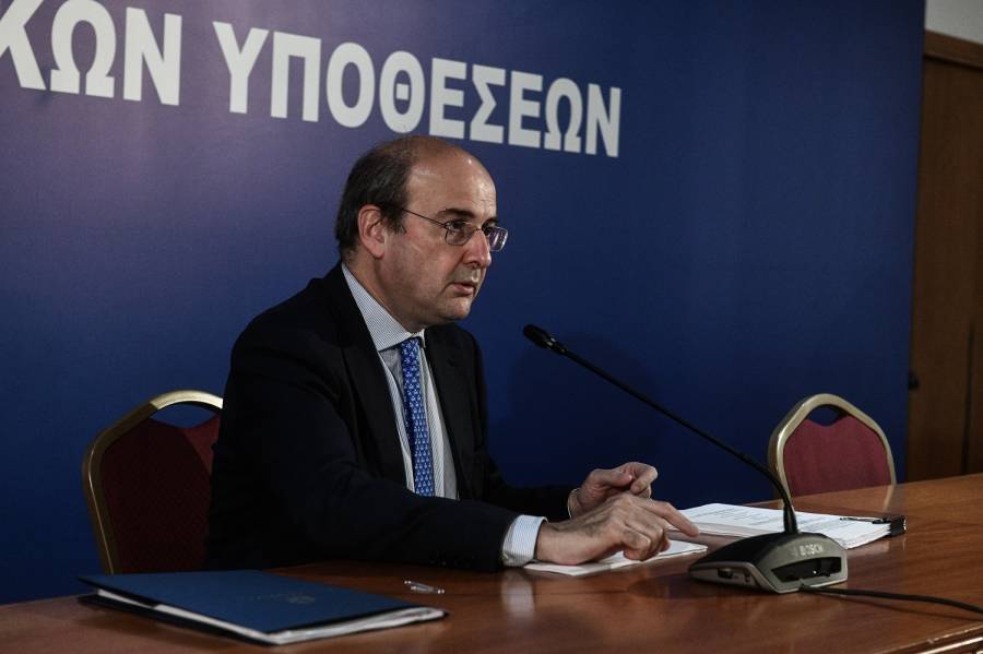 Όλα τα μέτρα που έρχονται για εργασία, άδειες, απολύσεις και ισότητα