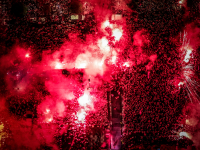 Αποθέωση για τον πρωταθλητή Ευρώπης Ολυμπιακό - Ολονύχτιο πάρτι στον Πειραιά