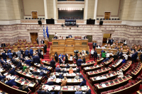 Χαοτικό σκηνικό κομμάτων, προσωπικοτήτων και συμμαχιών - Τα δύο σενάρια