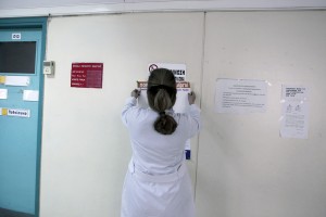 Καταγγελίες για έλλειψη προσωπικού και χρήση βίας στα ψυχιατρικά ιδρύματα