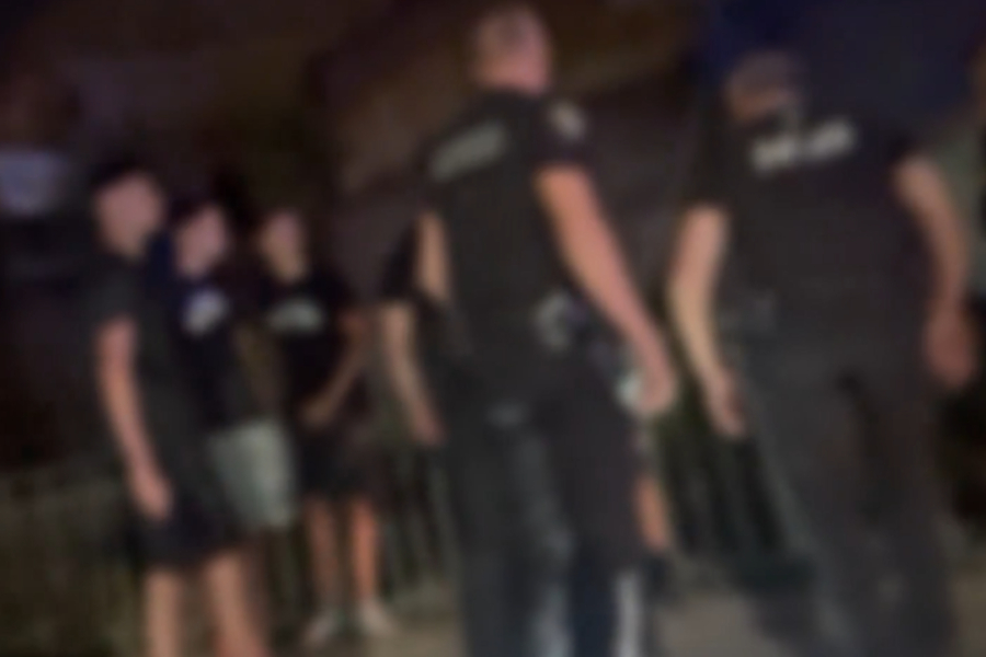 Αστυνομικοί απειλούν και βρίζουν χυδαία ανήλικους χωρίς λόγο (Βίντεο)