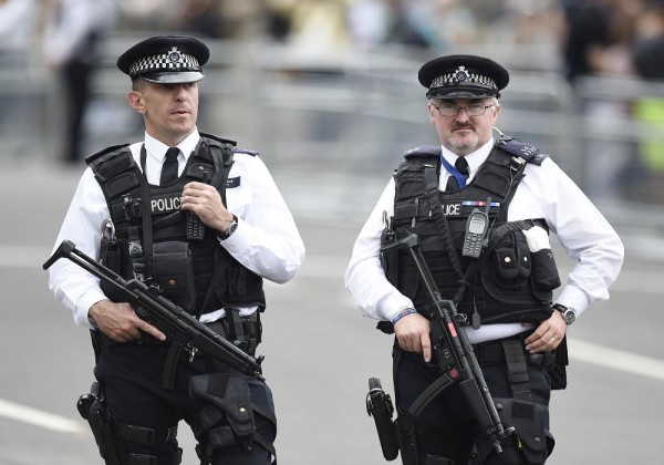 Βρετανία: Ρεκόρ συλλήψεων υπόπτων για τρομοκρατία