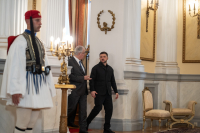 Η κατ’ ιδίαν συζήτηση Τασούλα - Ζελένσκι πίσω από τις κάμερες: Όσα είπε ο ΠτΔ για τον ρόλο της Τουρκίας