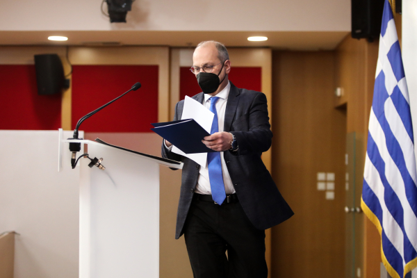 Οικονόμου για Τσίπρα: «Εμφανίζεται ως φίλος των αγροτών στα λόγια, όχι στην πράξη»