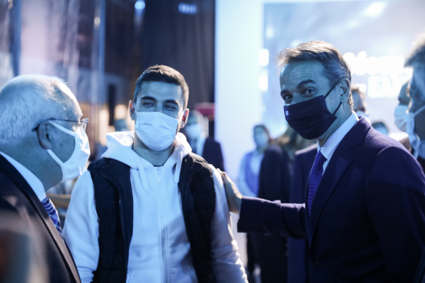 Μητσοτάκης: «Αντιστρέφουμε τη διαδικασία του brain drain» (βίντεο)