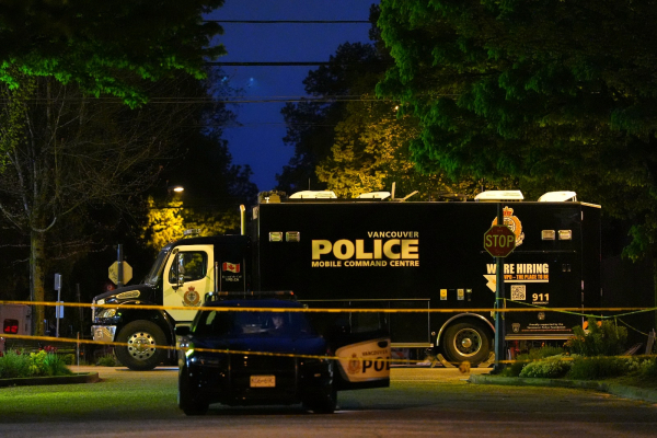 Μακελειό σε γυμνάσιο στον Καναδά: Γυναίκα άνοιξε πυρ, τουλάχιστον 10 νεκροί - Ακυρώνει το ταξίδι του στην Ευρώπη ο Κάρνεϊ