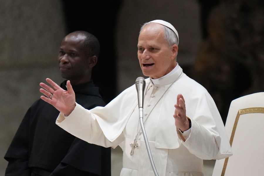 Ο Πάπας Λέων υψώνει φωνή κατά των spyware και των παράνομων παρακολουθήσεων