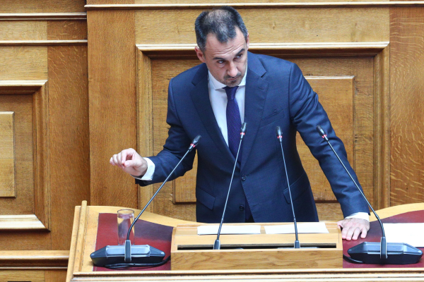 Η Νέα Αριστερά σε κρεσέντο ενότητας