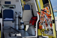 Μενίδι: 18χρονος έστειλε στη ΜΕΘ 72χρονη για... τη σειρά στο ΑΤΜ τράπεζας