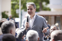 ΝΔ: Στο «κυνήγι» κάθε δυνητικής ψήφου, όχι στον εφησυχασμό στην τελική ευθεία προς τις κάλπες