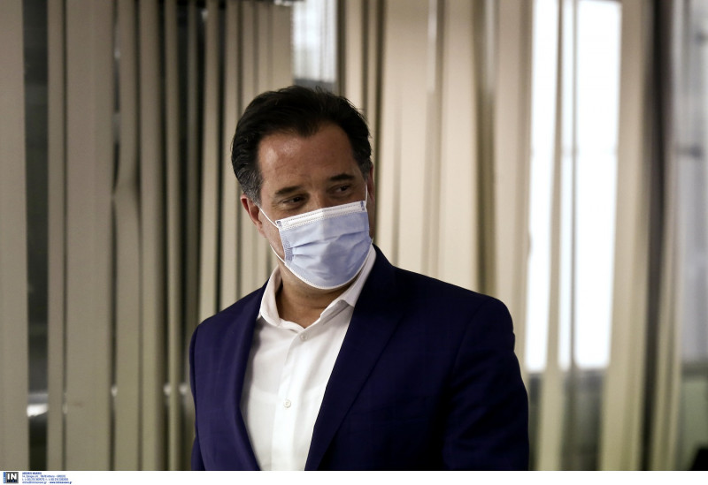 Μπαίνουν και τα ξενοδοχεία στην επιδότηση για τις θερμάστρες εξωτερικού χώρου