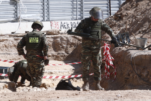 Μαρούσι: Πολεμικό βλήμα βρέθηκε σε οικόπεδο - Εκτροπή της κυκλοφορίας στο σημείο