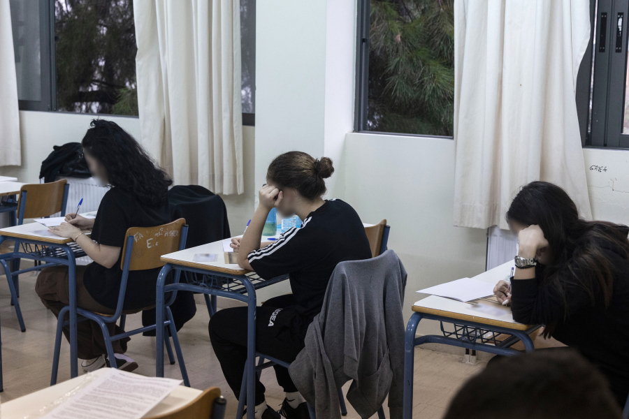 Πανελλήνιες 2024: Οι SOS συμβουλές για διατροφή, ύπνο και επανάληψη πριν τις εξετάσεις