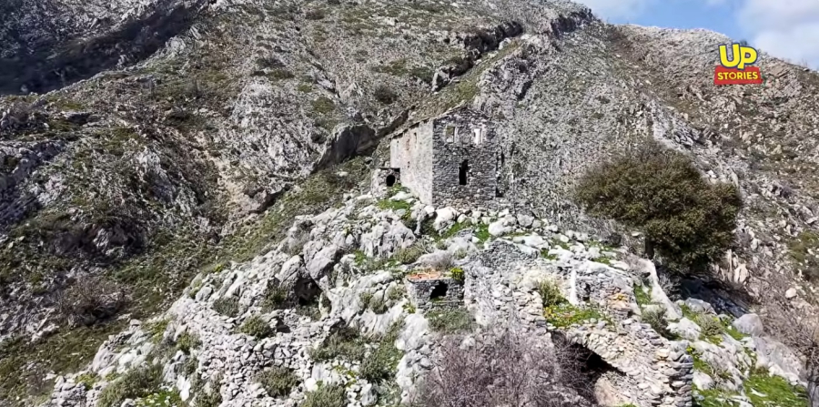 25η Μαρτίου: Ο οικισμός «φάντασμα» στην Μάνη που έγινε το Βατερλώ του Ιμπραήμ (βίντεο drone)